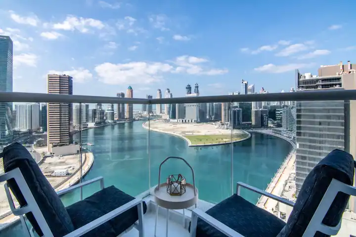 best Airbnb property rentals in Dubai at luke stays